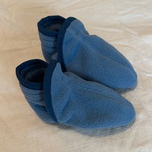 Patagonia baby booties